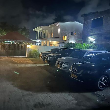 Residence Le Tali Libreville Buitenkant foto