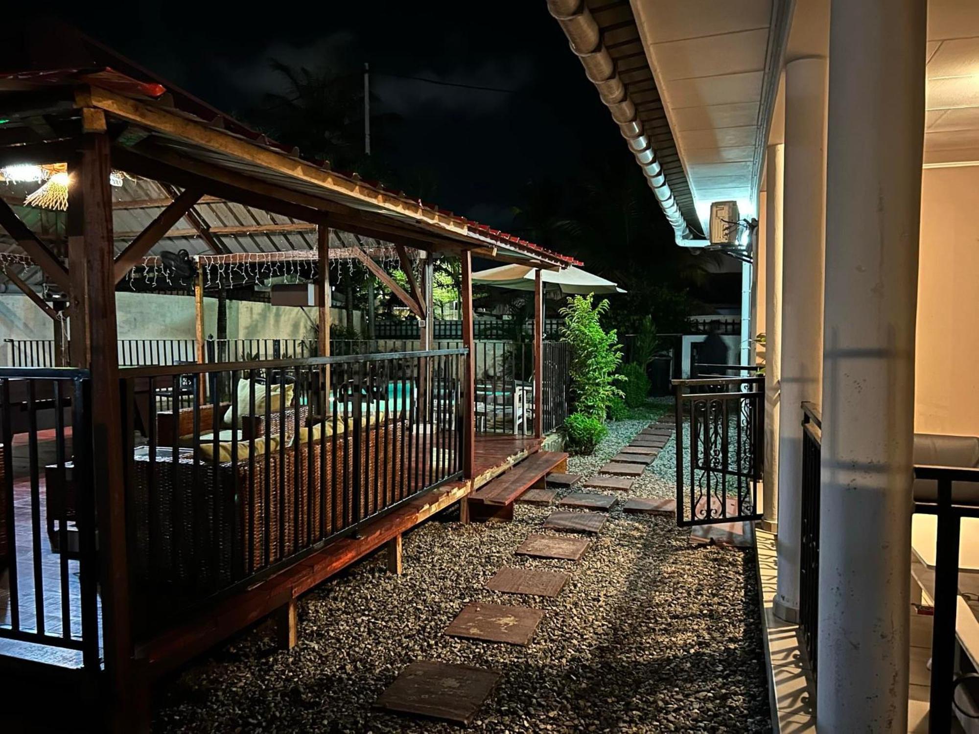 Residence Le Tali Libreville Buitenkant foto